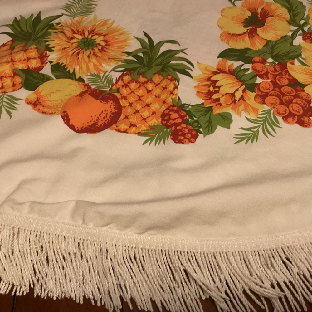 Vintage 62” round tropical tablecloth with fringe